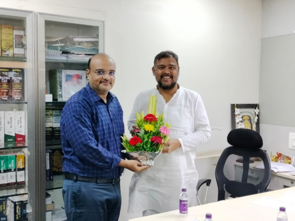 Sangli LS MP Vishaldada Patil visited our office